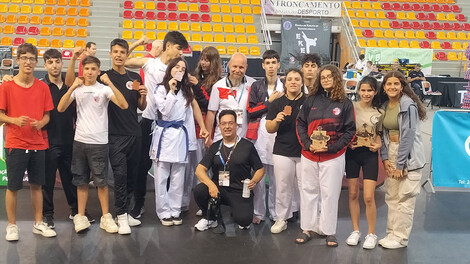 Karatecas de Campanhã conquistam 8 pódios no Entroncamento 