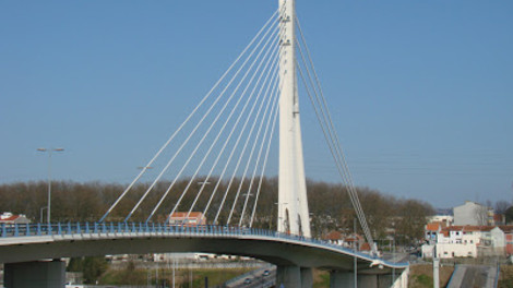 FREGUESIA  DE CAMPANHÃ NA REVISTA "BUSINESS PORTUGAL "