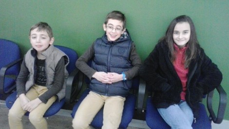 Alunos da Escola de Xadrez de Campanha em torneio