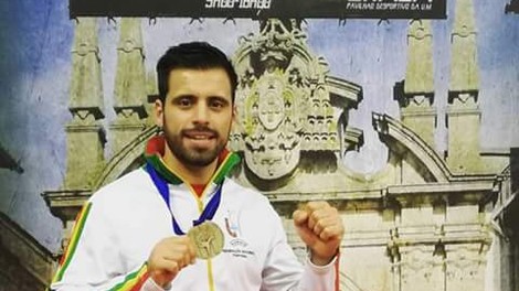ATLETA DE CAMPANHA CONQUISTA 3o LUGAR EM 1a COPA IBERO -AMERICANA